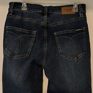 Calvin Klein Signature Jeans Low Rise Skinny Jean Dark Blue Size 4 x 27